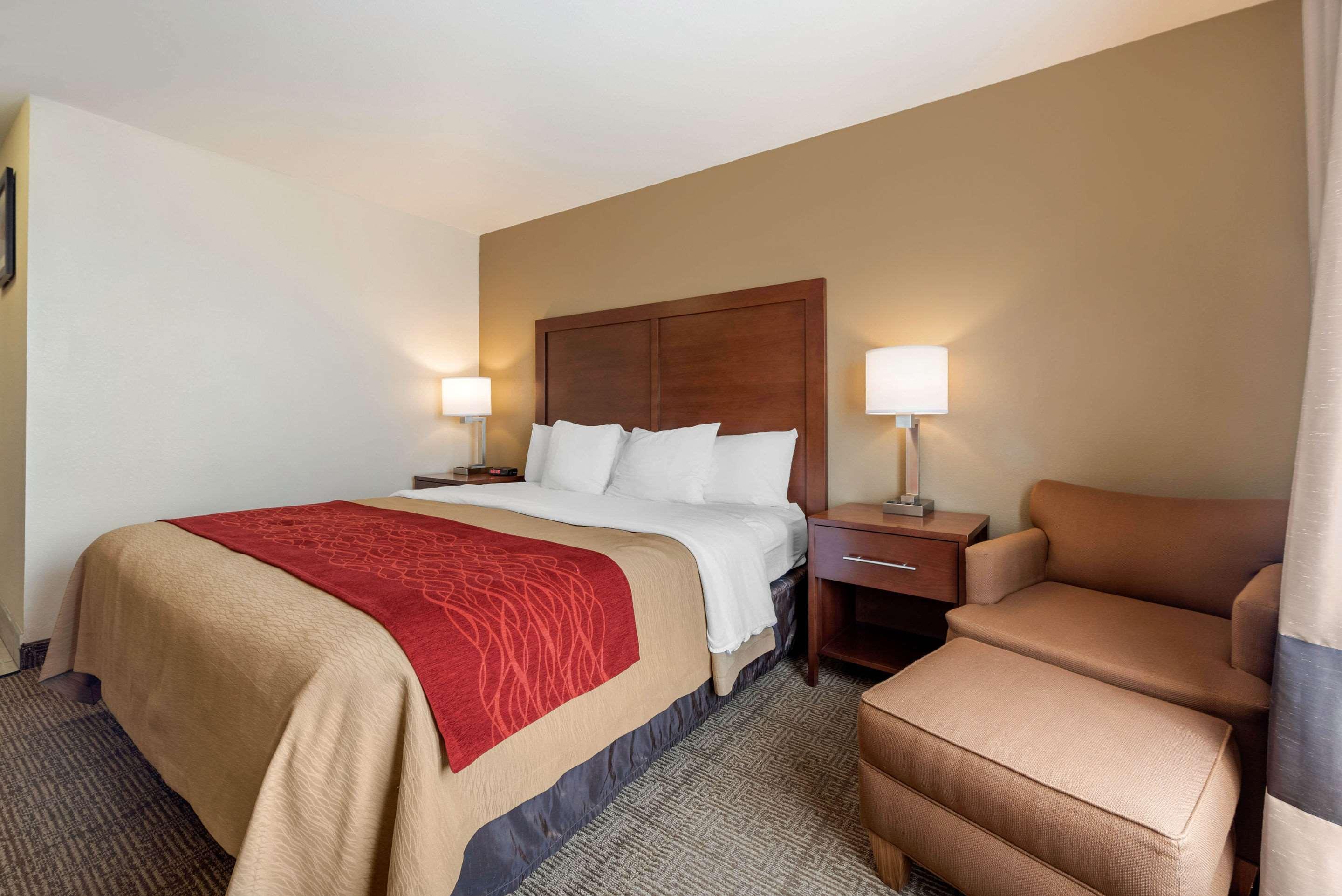 Comfort Inn Limon Luaran gambar