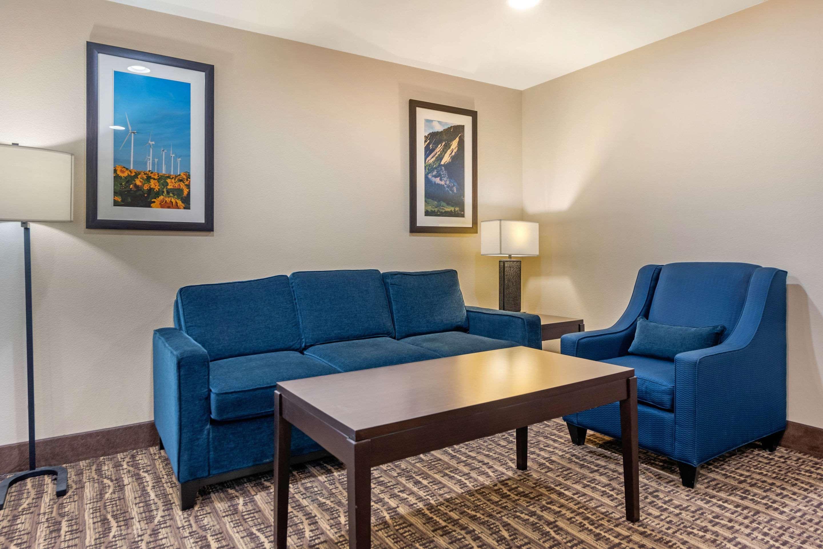 Comfort Inn Limon Luaran gambar