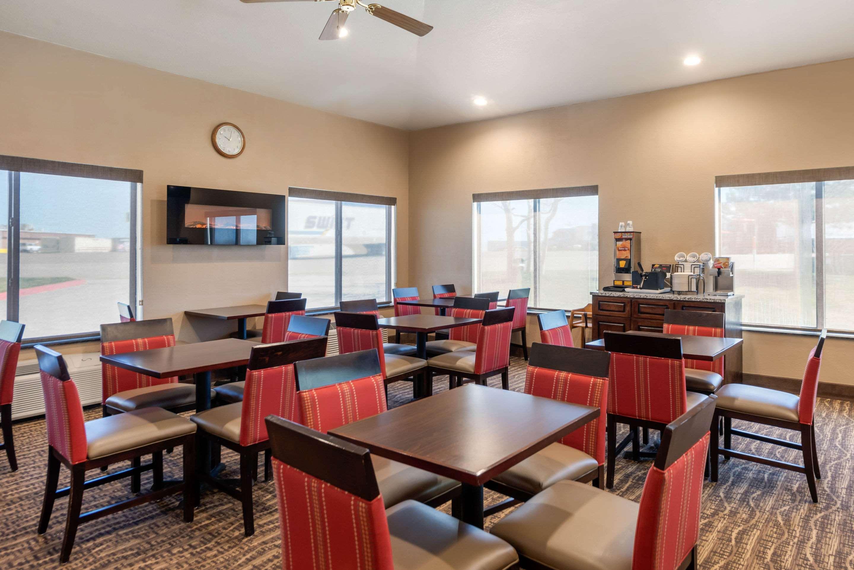 Comfort Inn Limon Luaran gambar