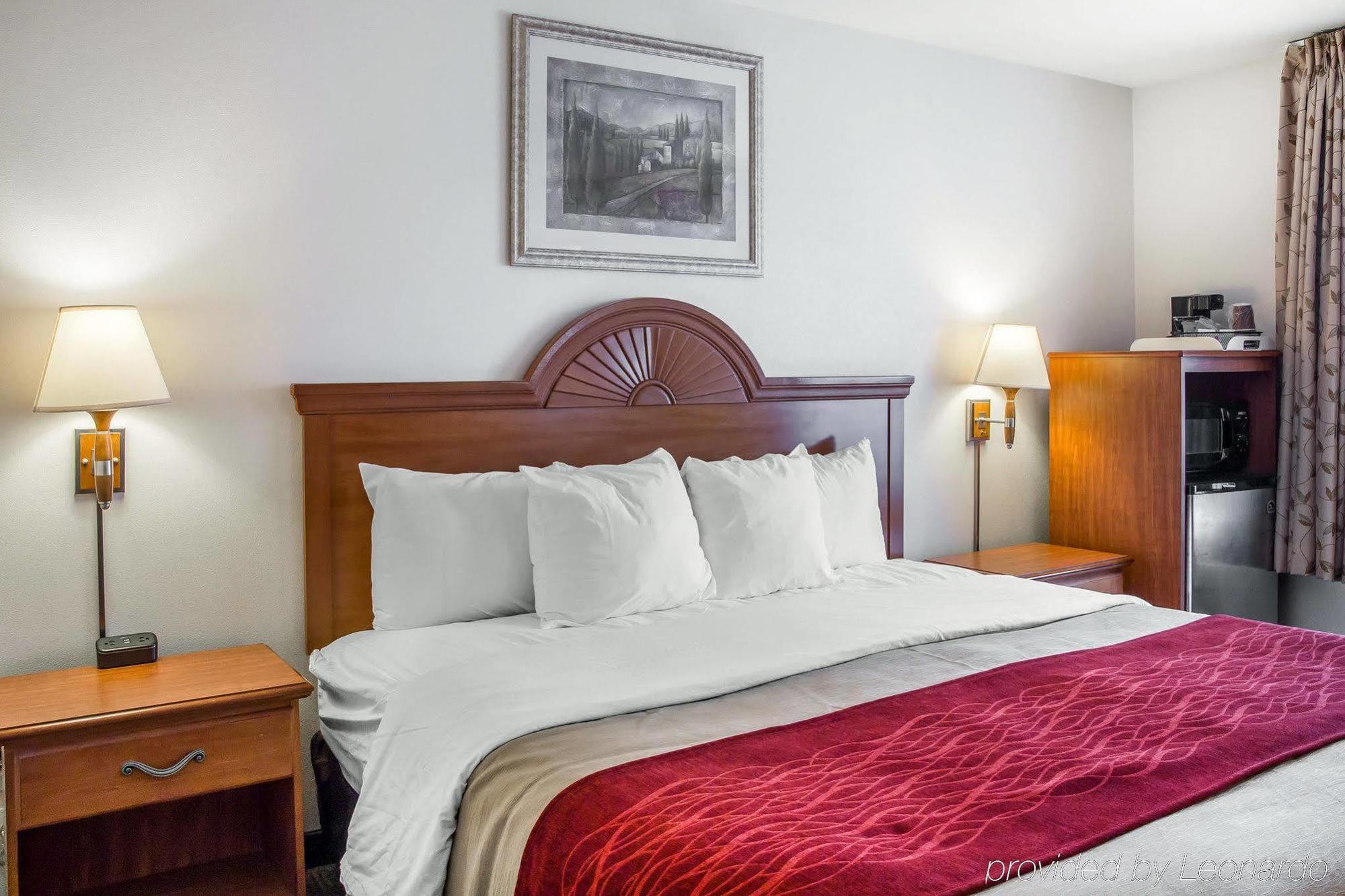 Comfort Inn Limon Luaran gambar